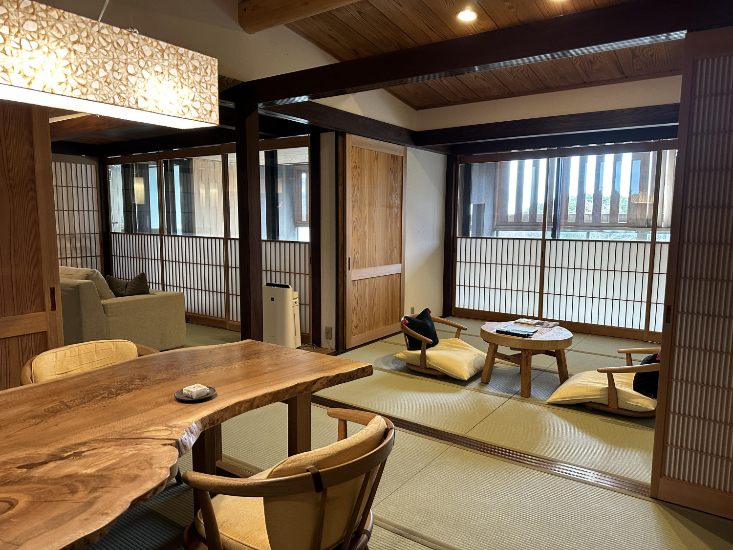 ダミーイメージ