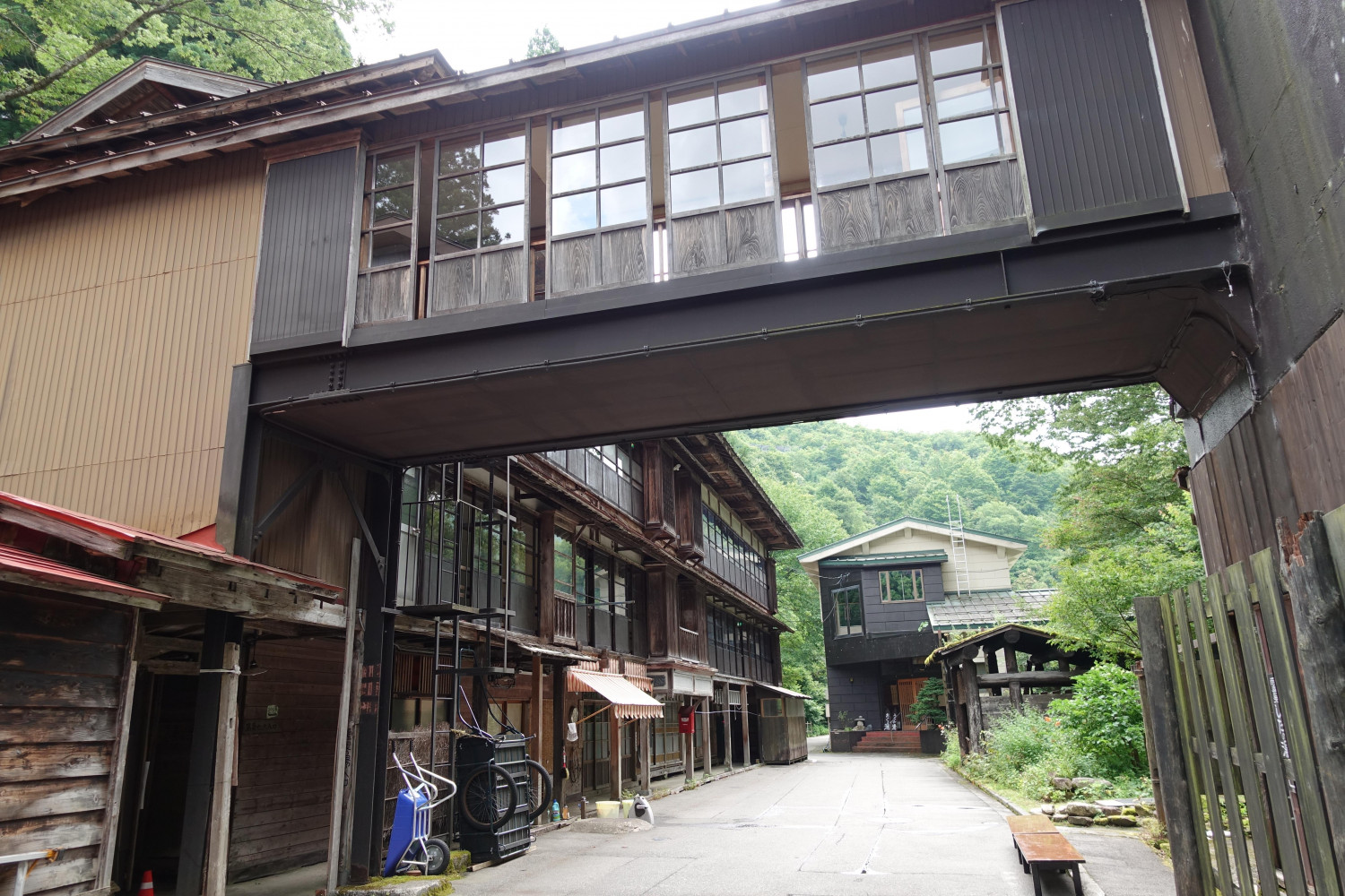 ダミーイメージ