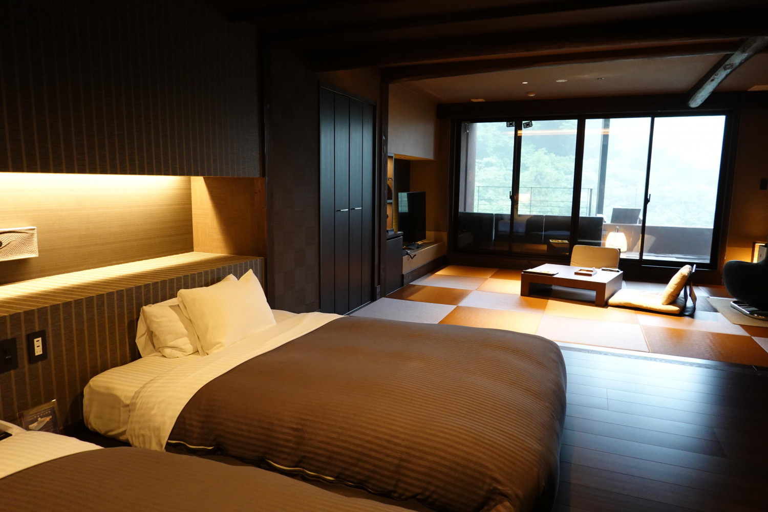 ダミーイメージ